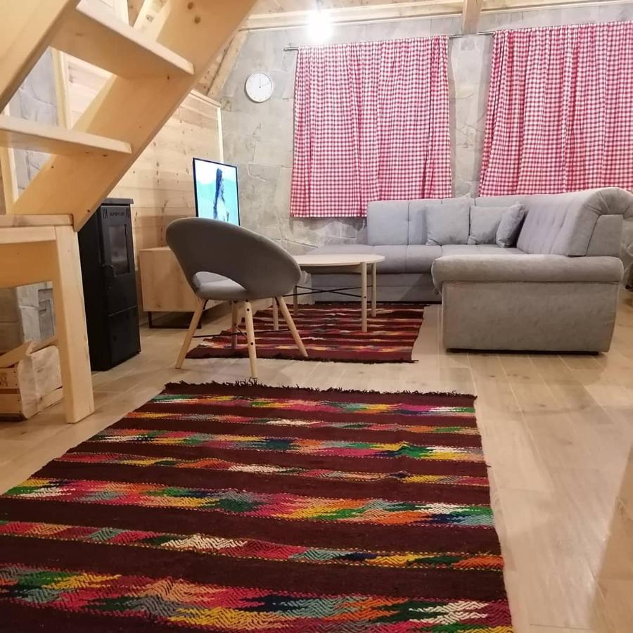 Zabljak_Vikendica Luaran gambar