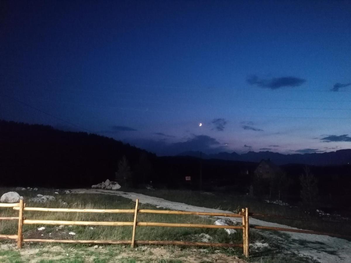 Zabljak_Vikendica Luaran gambar
