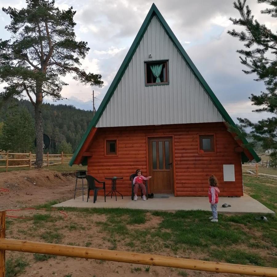 Zabljak_Vikendica Luaran gambar