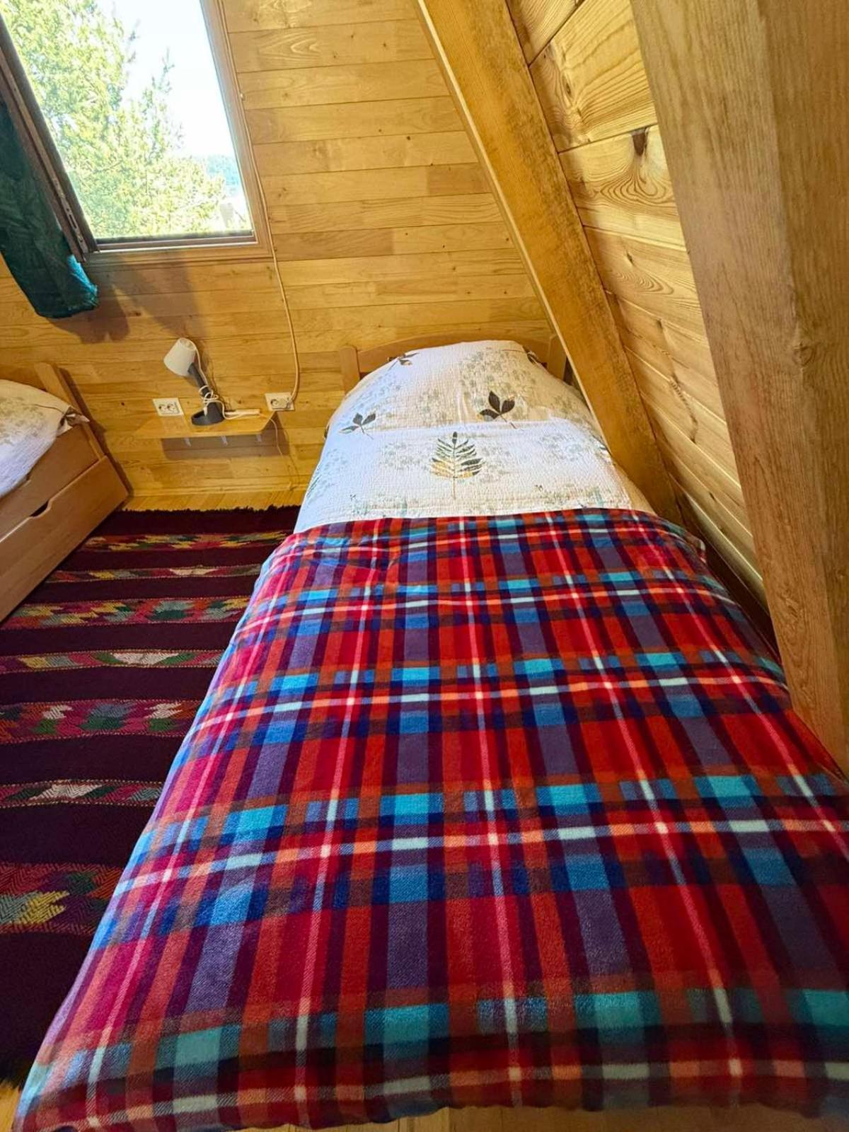 Zabljak_Vikendica Luaran gambar